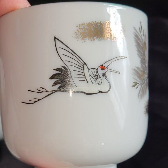 VINTAGE Japanese Porcelain Sake Set for Eight (8) GORGEOUS! - Picture 3 of 7